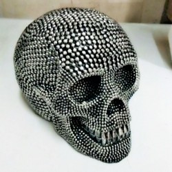 Crâne Grande Tête de mort décoration en résine modele 1